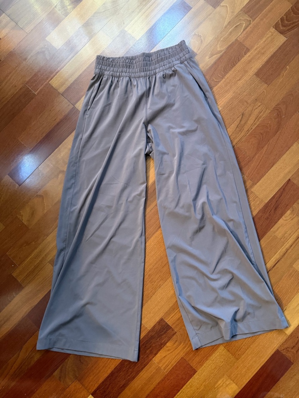 Vuori Villa Wide-Leg Pants
